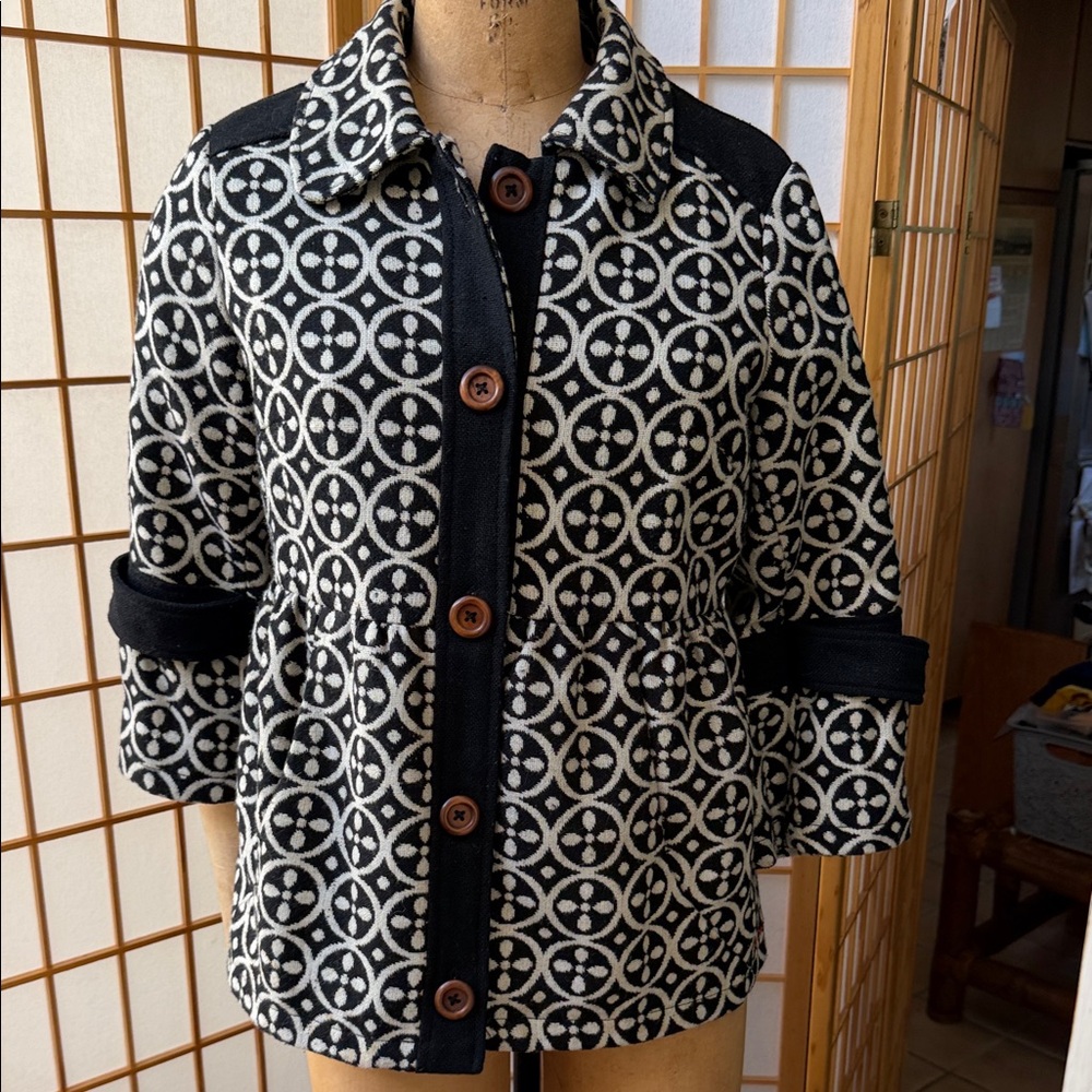Billabong Black & Cream Geometric Button Jacket